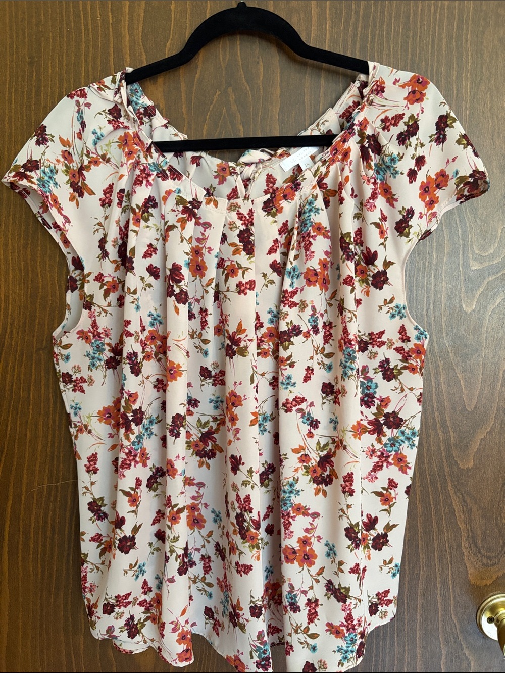 LC Lauren Conrad Cream Floral Cap-Sleeve Blouse with Rust and Teal Accents